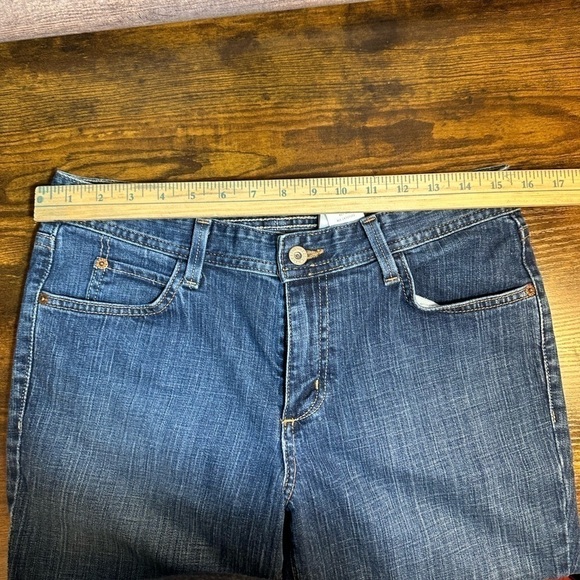 Eddie Bauer Women’s Classic Bootcut Jeans Size 8 R - Picture 9 of 14